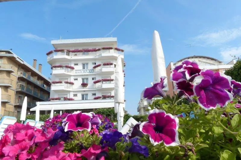 Hotel Oxford Lido di Jesolo 4*,  Italien