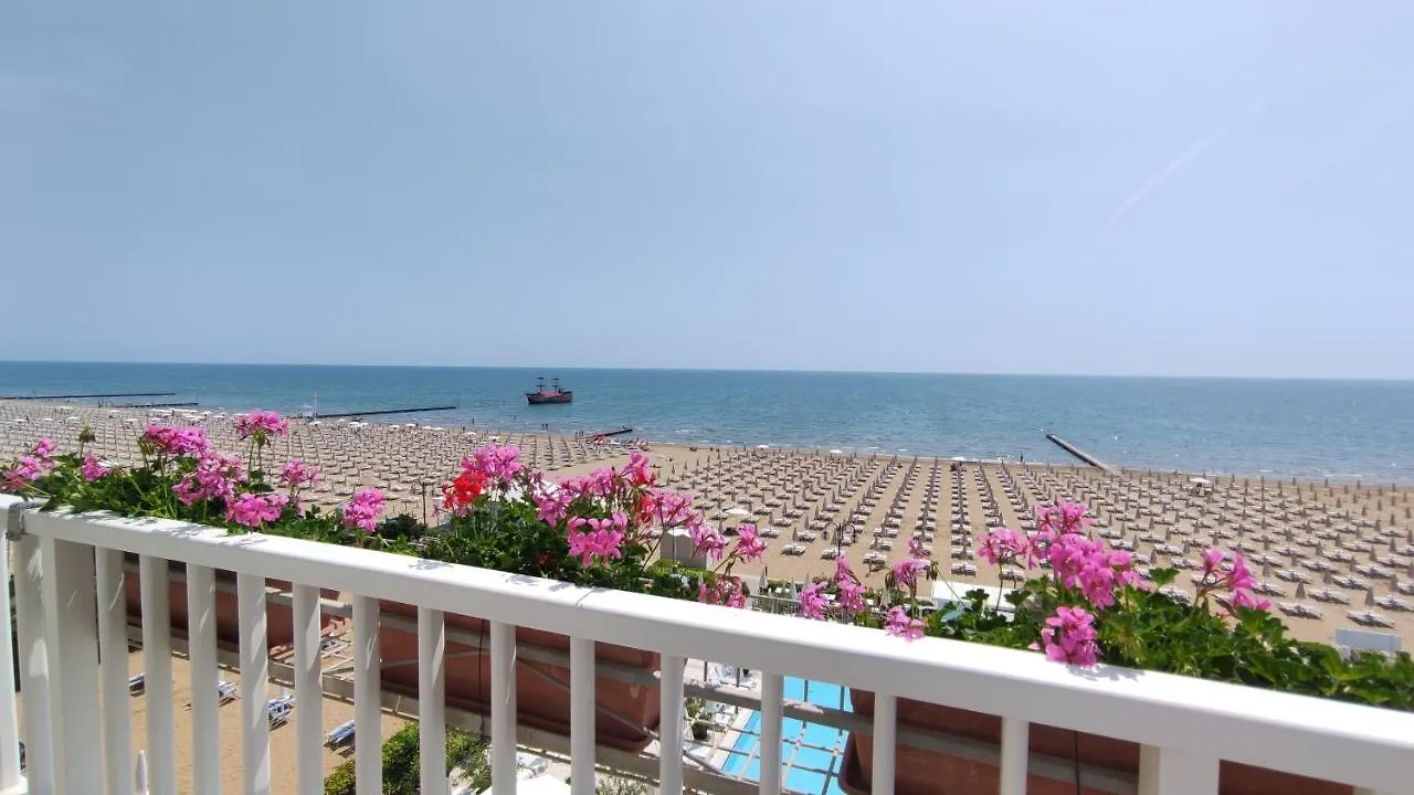 Hotel Oxford リド・ディ・イエゾロ イタリア
