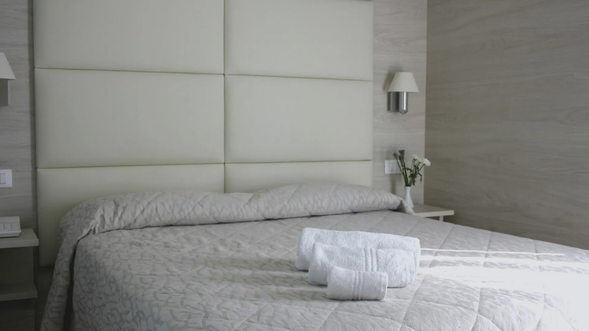 Hotel Oxford Lido di Jesolo 4*,  Italien